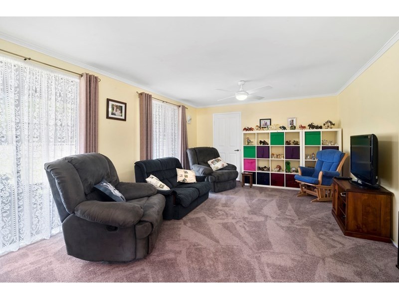 8 Gladswood Drive, Highfields QLD 4352