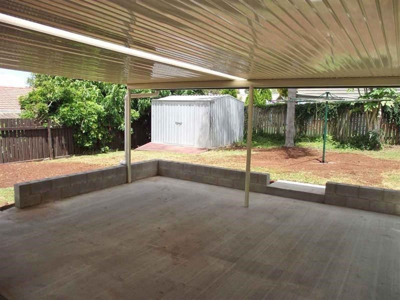 4 Reithmuller Street, Kearneys Spring QLD 4350