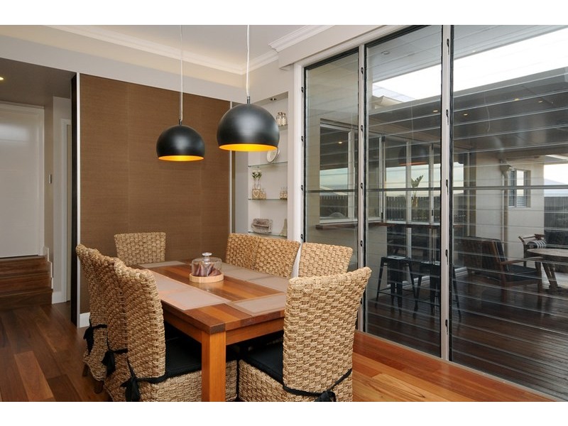 16 Thorley Court, Middle Ridge QLD 4350