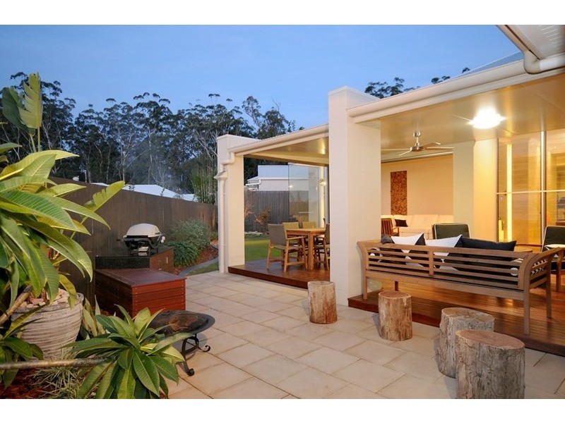 16 Thorley Court, Middle Ridge QLD 4350