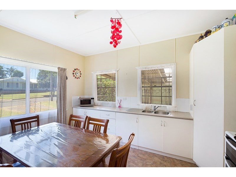 36 Parsons Street, Rangeville QLD 4350