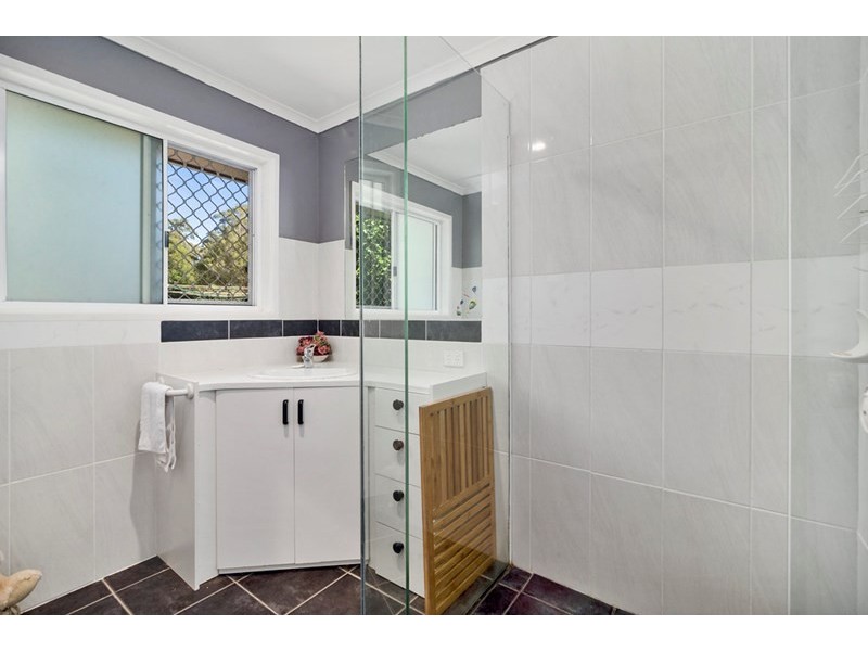 11 Benn Court, Highfields QLD 4352