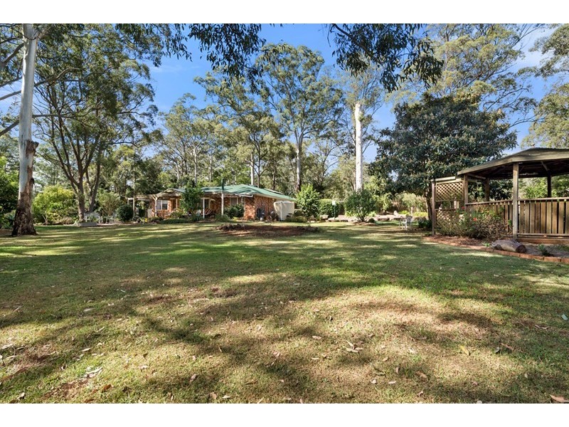 11 Benn Court, Highfields QLD 4352