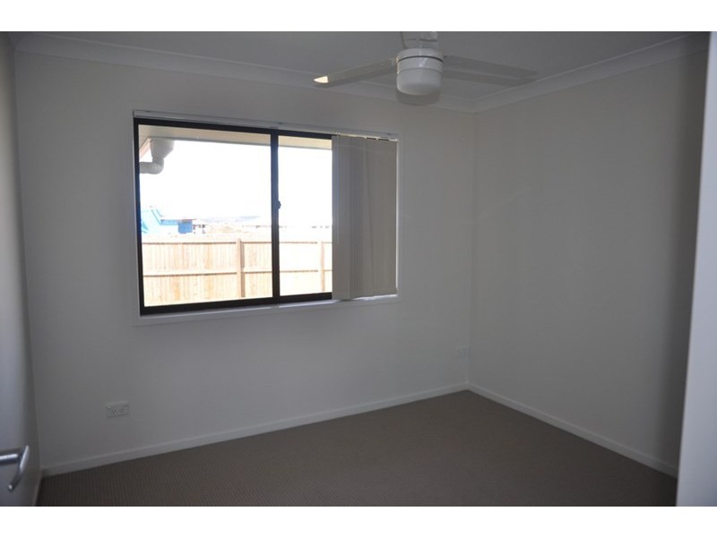 18 Mia Street, Wyreema QLD 4352