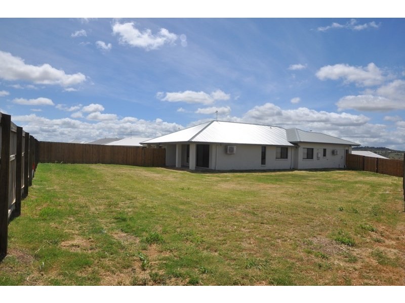 1/1 Arwon Street, Wyreema QLD 4352