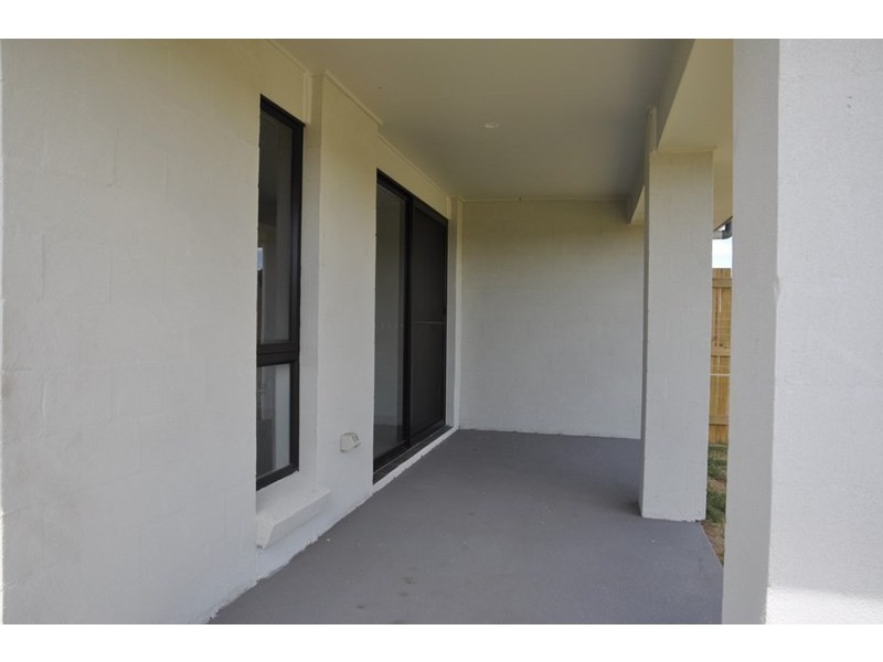 2/1 Arwon Street, Wyreema QLD 4352