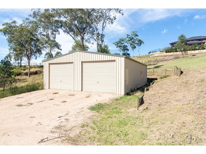 21 Piccadilly Court, Mount Lofty QLD 4350