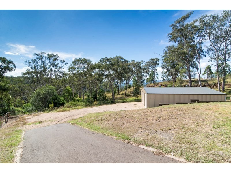21 Piccadilly Court, Mount Lofty QLD 4350