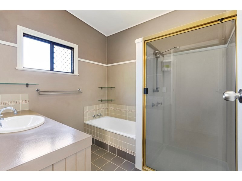 26 Friend Street, Harristown QLD 4350