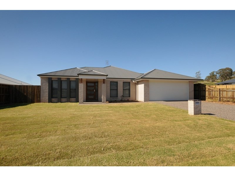 11 Lila Drive, Cotswold Hills QLD 4350