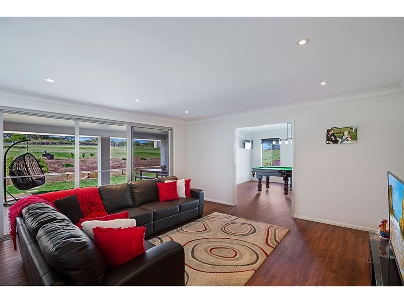 4 Sherlock Close, Preston QLD 4352