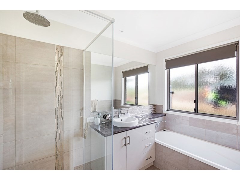 4 Sherlock Close, Preston QLD 4352