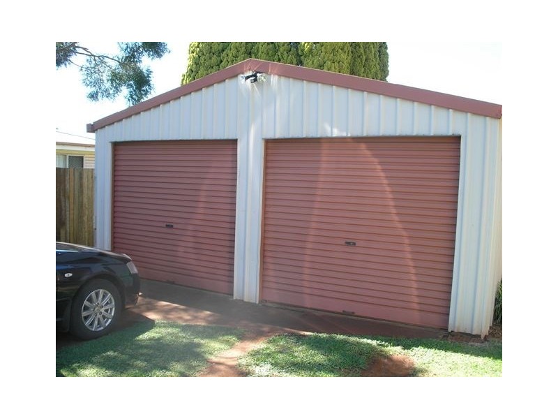 32 Holberton Street, Rockville QLD 4350