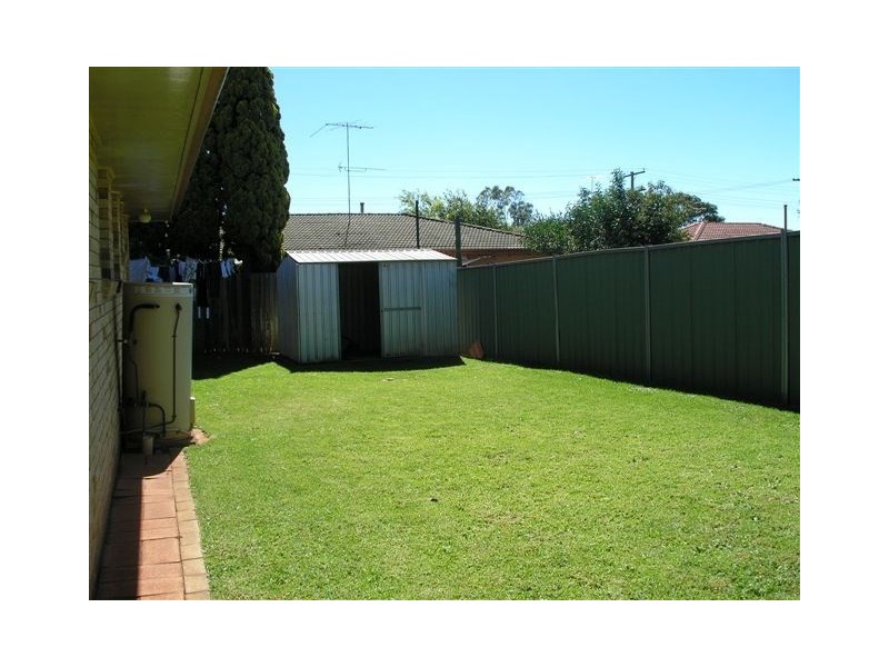 32 Holberton Street, Rockville QLD 4350