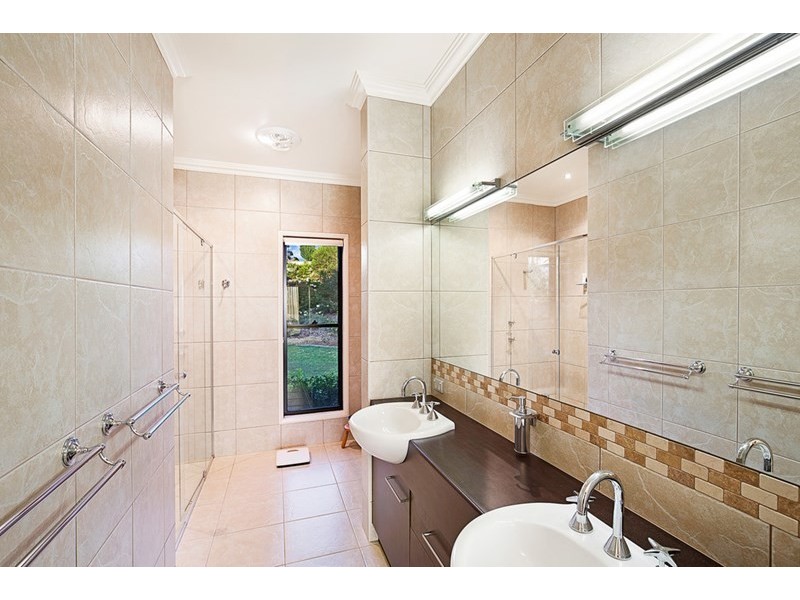 1 Stella Road, Highfields QLD 4352