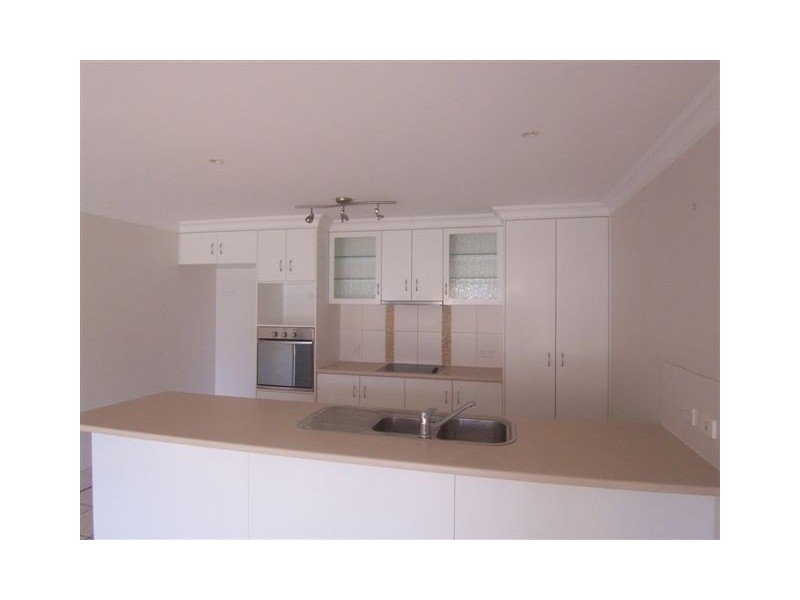 12 Elizabeth Street, Westbrook QLD 4350