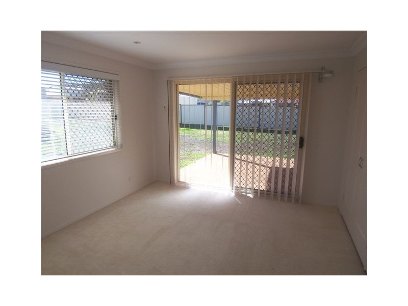 12 Elizabeth Street, Westbrook QLD 4350