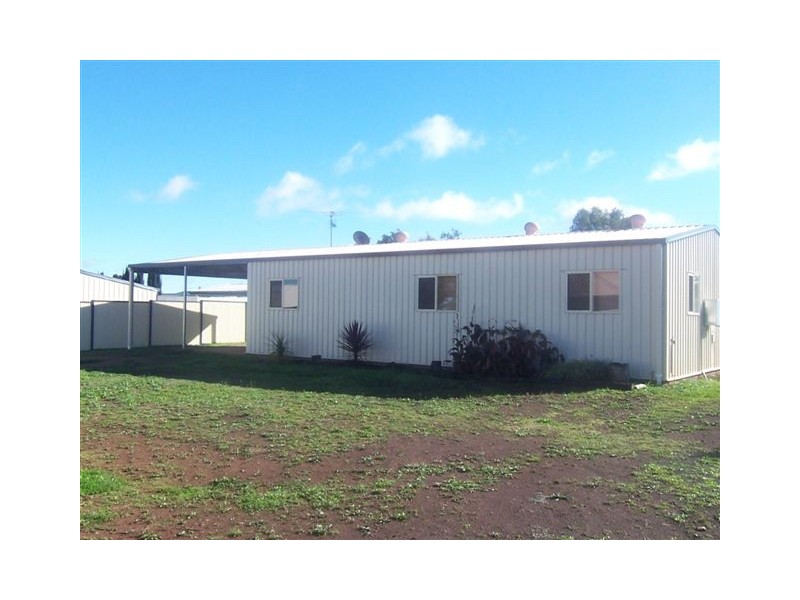 12 Elizabeth Street, Westbrook QLD 4350