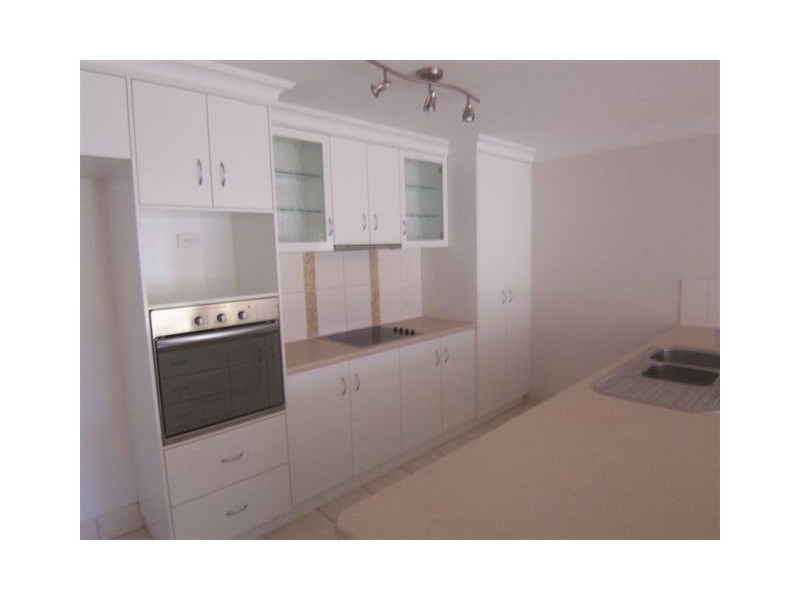 12 Elizabeth Street, Westbrook QLD 4350