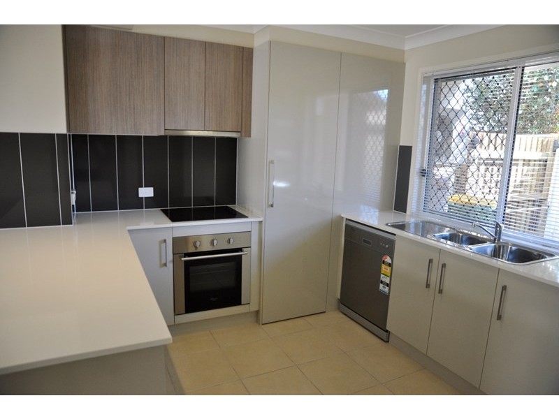 4/373 Greenwattle Street, Wilsonton QLD 4350