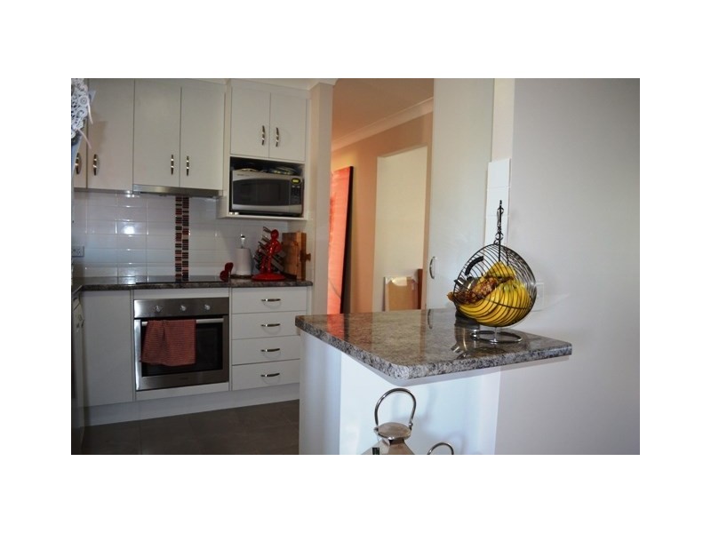 24 Noll Street, Kearneys Spring QLD 4350