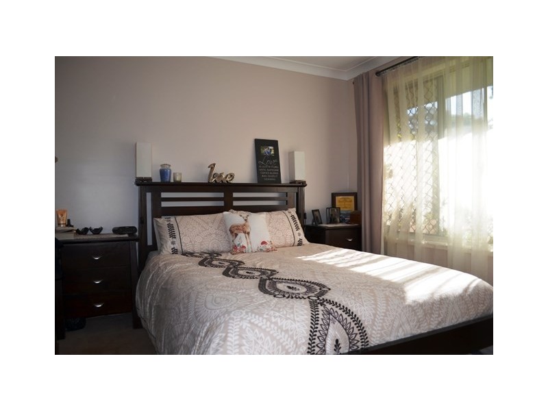 24 Noll Street, Kearneys Spring QLD 4350