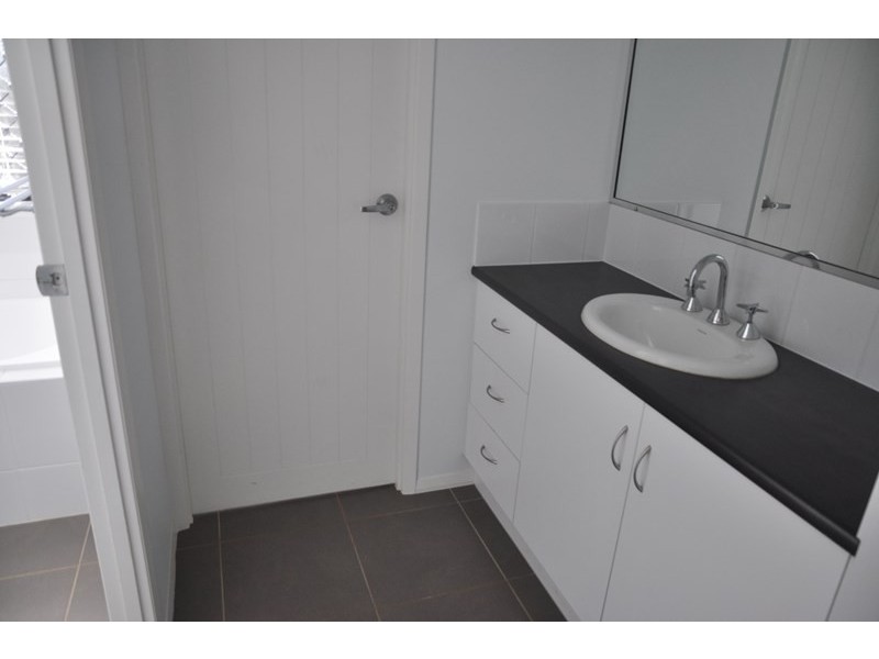 10 Quail Court, Highfields QLD 4352