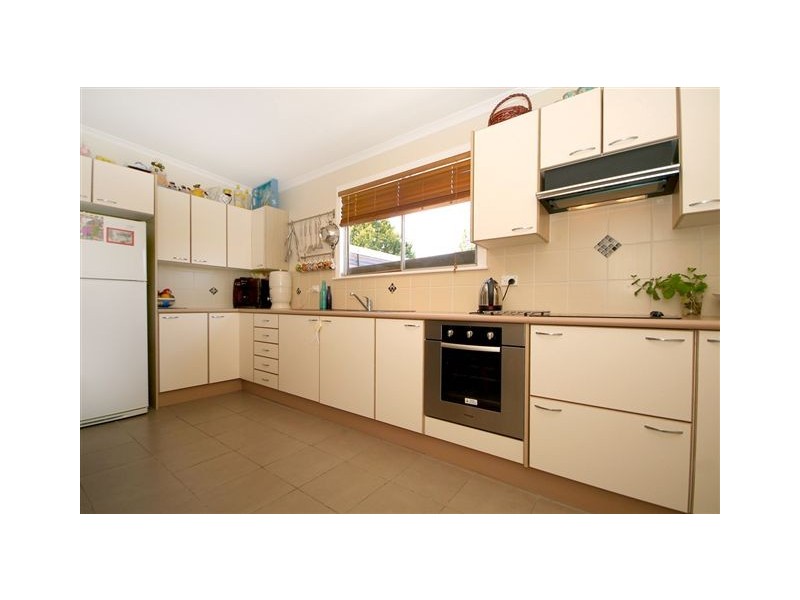 18 Dalgleish Street, South Toowoomba QLD 4350