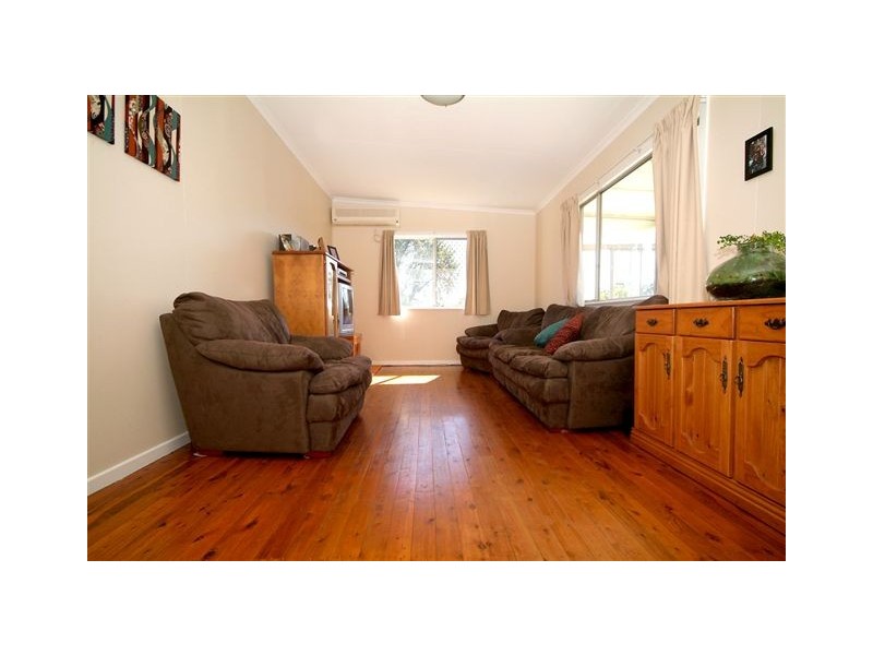 18 Dalgleish Street, South Toowoomba QLD 4350