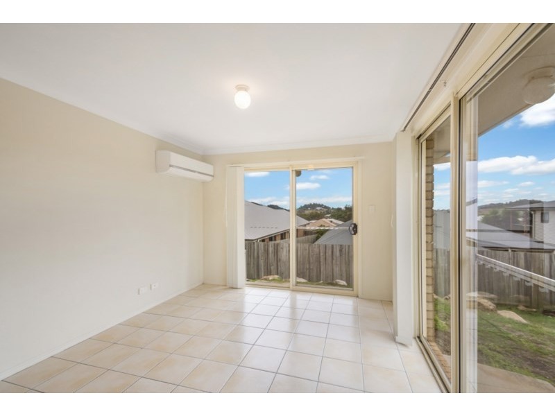 7 Cuttaburra Crescent, Glenvale QLD 4350