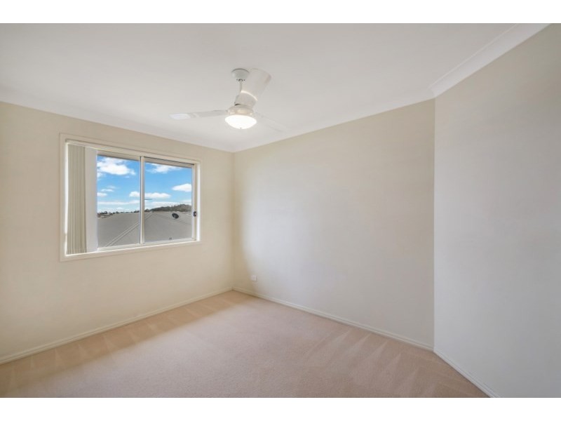 7 Cuttaburra Crescent, Glenvale QLD 4350