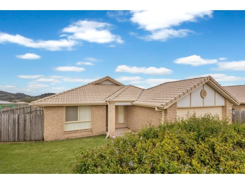 7 Cuttaburra Crescent, Glenvale QLD 4350