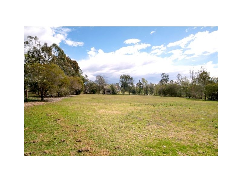 15 Cotswold Hills Drive, Cotswold Hills QLD 4350