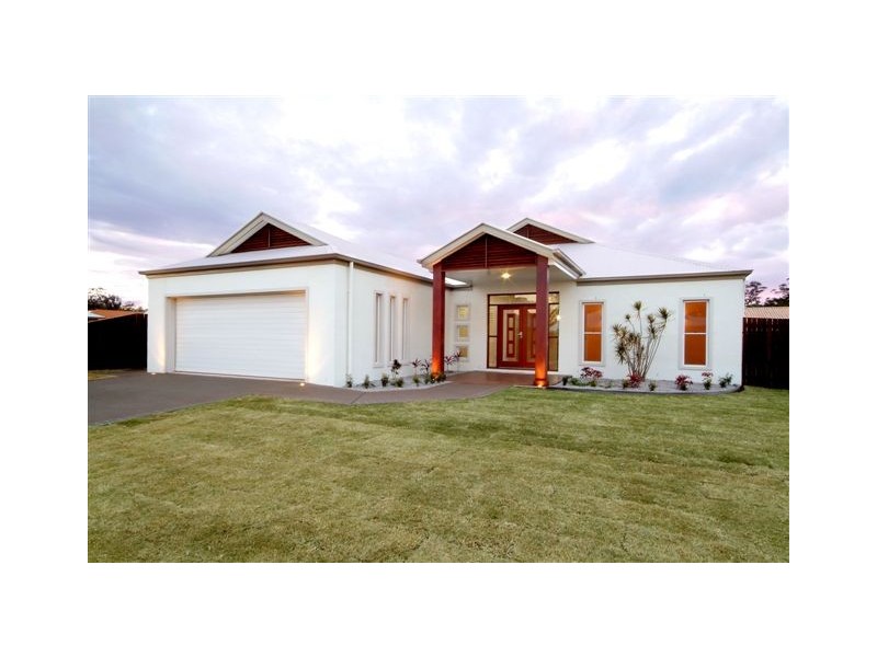 9 Fallon Drive, Middle Ridge QLD 4350