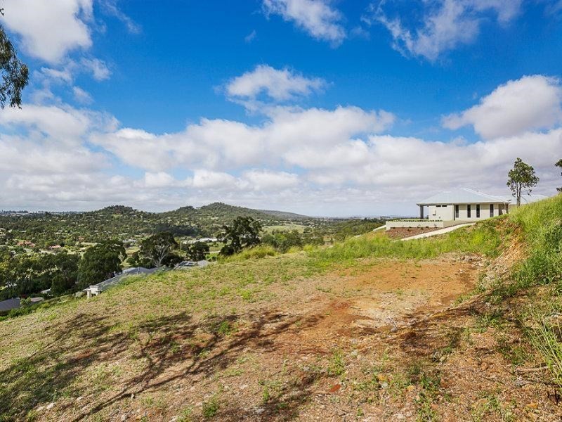 23 Fawn Grove Drive, Glenvale QLD 4350