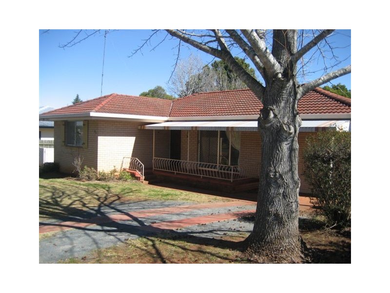 31 Loveday Street, Rangeville QLD 4350