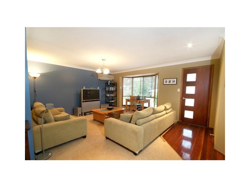 36 Catalina Drive, Wilsonton QLD 4350