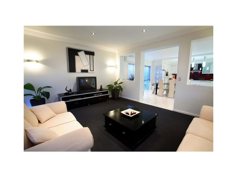 12 McCallum Court, Middle Ridge QLD 4350