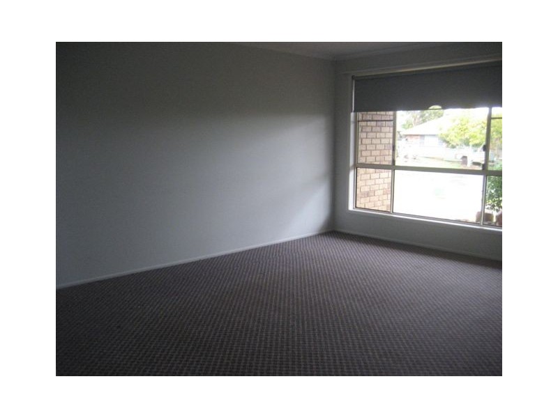 5 Oaklands Drive, Glenvale QLD 4350