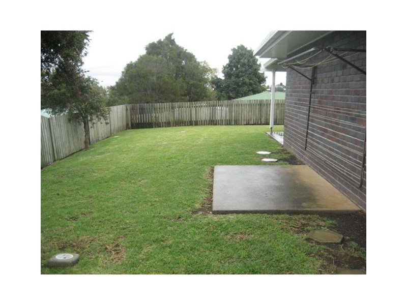 8 Jamieson Court, Darling Heights QLD 4350