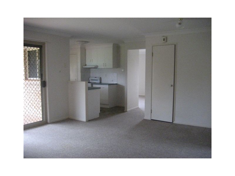 25 Gainsborough Drive, Glenvale QLD 4350