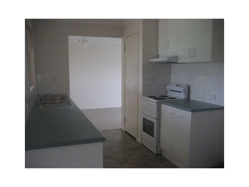 25 Gainsborough Drive, Glenvale QLD 4350