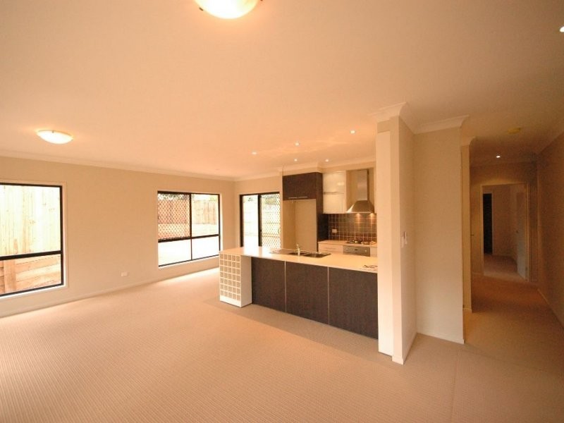 3/51 Jellicoe Street, Mount Lofty QLD 4350