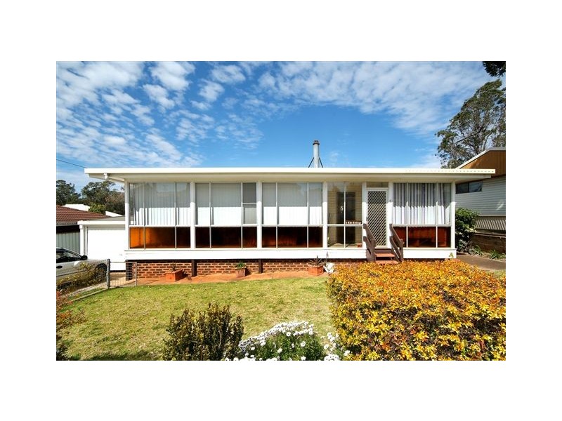 6 Debra Street, Centenary Heights QLD 4350