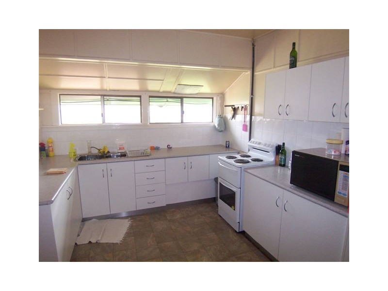 17 Burton Street, Harristown QLD 4350