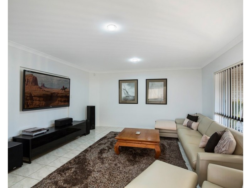 23 Honeyeater Drive, Highfields QLD 4352