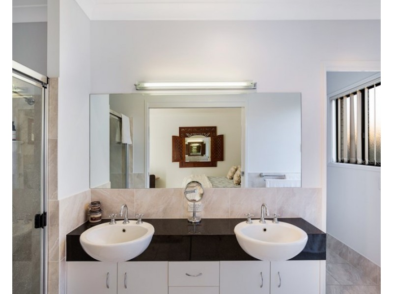 23 Honeyeater Drive, Highfields QLD 4352
