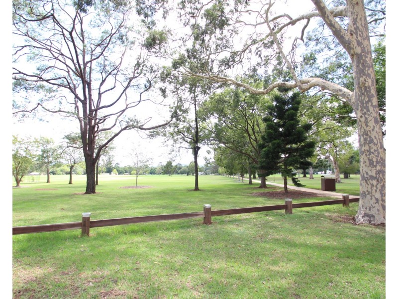 5/149 Taylor Street, Wilsonton QLD 4350