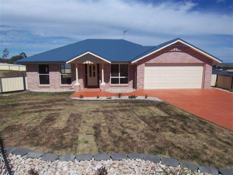 33 Whitman Street, Westbrook QLD 4350