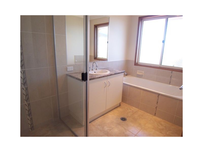 33 Whitman Street, Westbrook QLD 4350